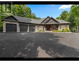 81 SPRUCE STREET, Tiny, Ontario