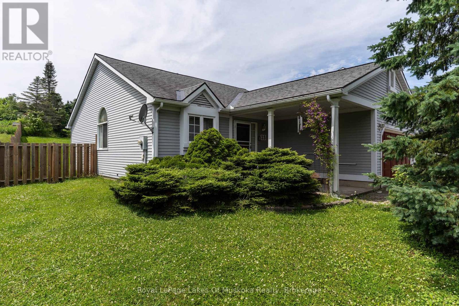 23 Covered Bridge Trail, Bracebridge, Ontario  P1L 1Y1 - Photo 2 - X12279212