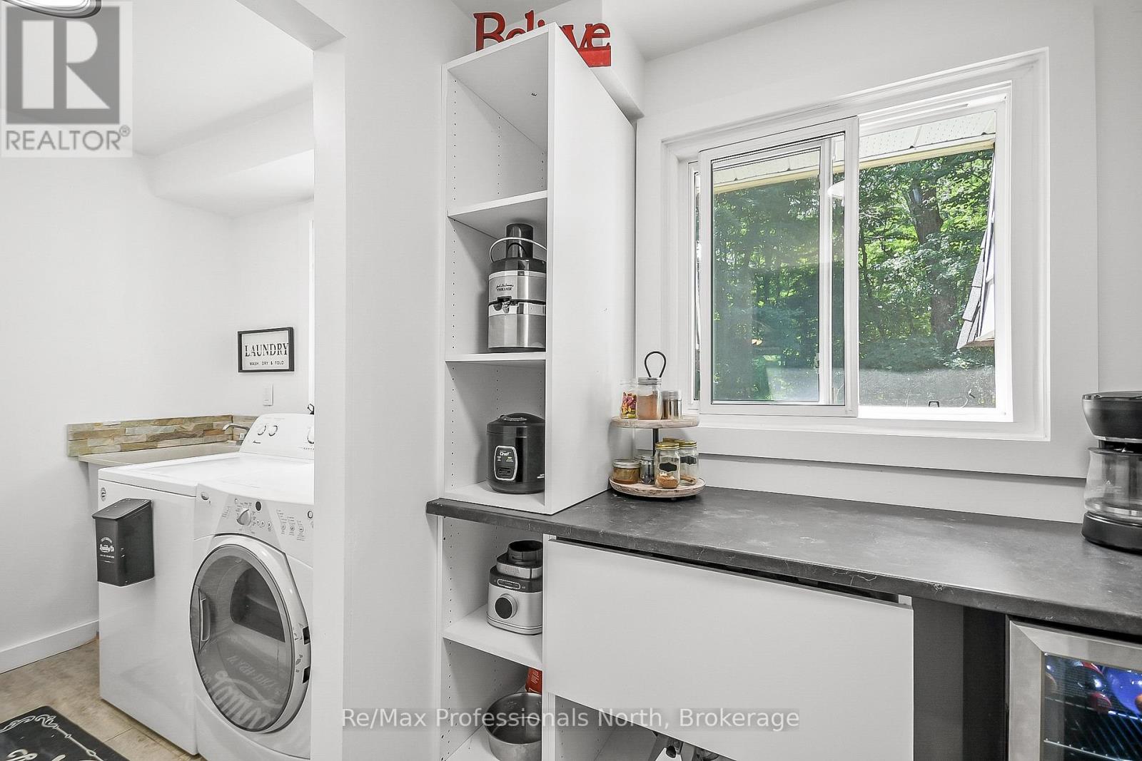 128 Bridgedale Road, Huntsville, Ontario  P1L 1L0 - Photo 14 - X12279246