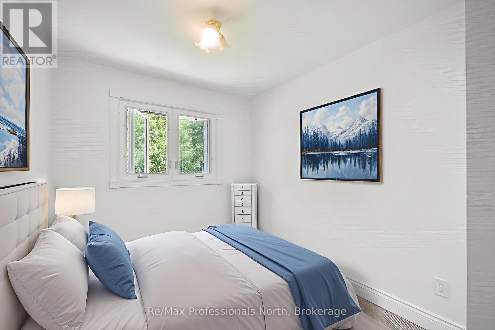 128 Bridgedale Road, Huntsville, Ontario  P1L 1L0 - Photo 22 - X12279246
