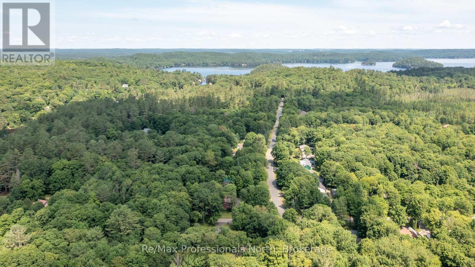 128 Bridgedale Road, Huntsville, Ontario  P1L 1L0 - Photo 43 - X12279246