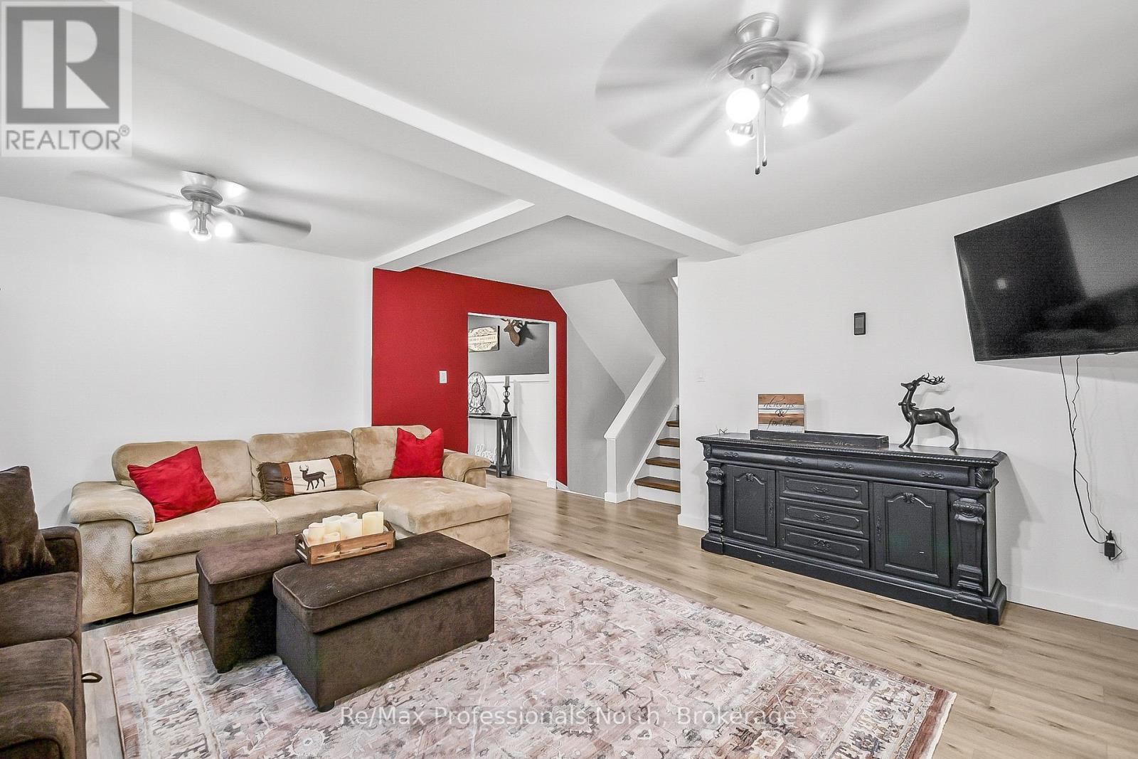 128 Bridgedale Road, Huntsville, Ontario  P1L 1L0 - Photo 9 - X12279246
