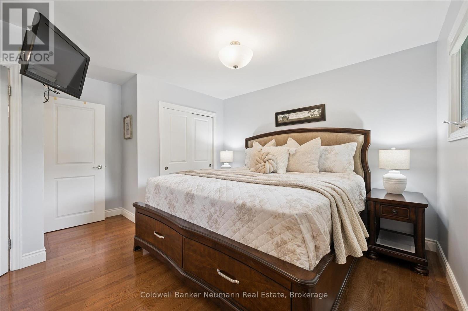 71 Pleasant Road, Guelph, Ontario  N1E 3Z5 - Photo 13 - X12279248