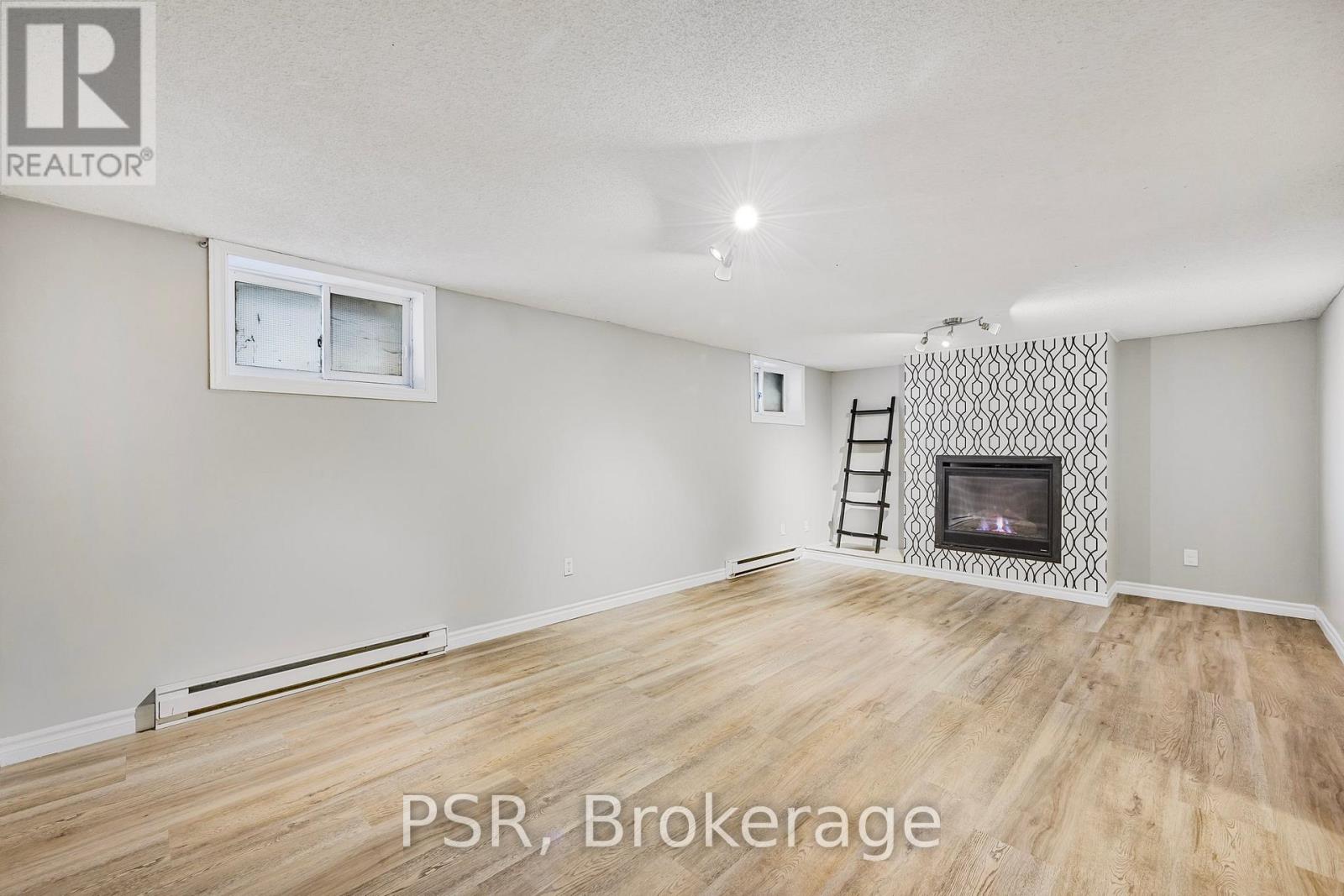 728 Ste Marie Street, Collingwood, Ontario  L9Y 4T5 - Photo 24 - S12279463