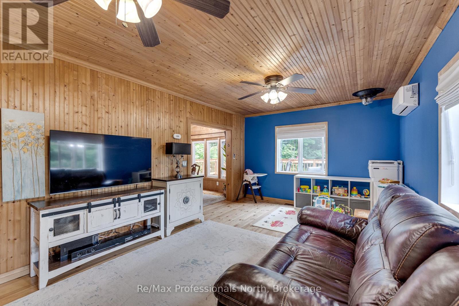 1028 Inverness Road, Muskoka Lakes, Ontario  P0B 1M0 - Photo 18 - X12279455