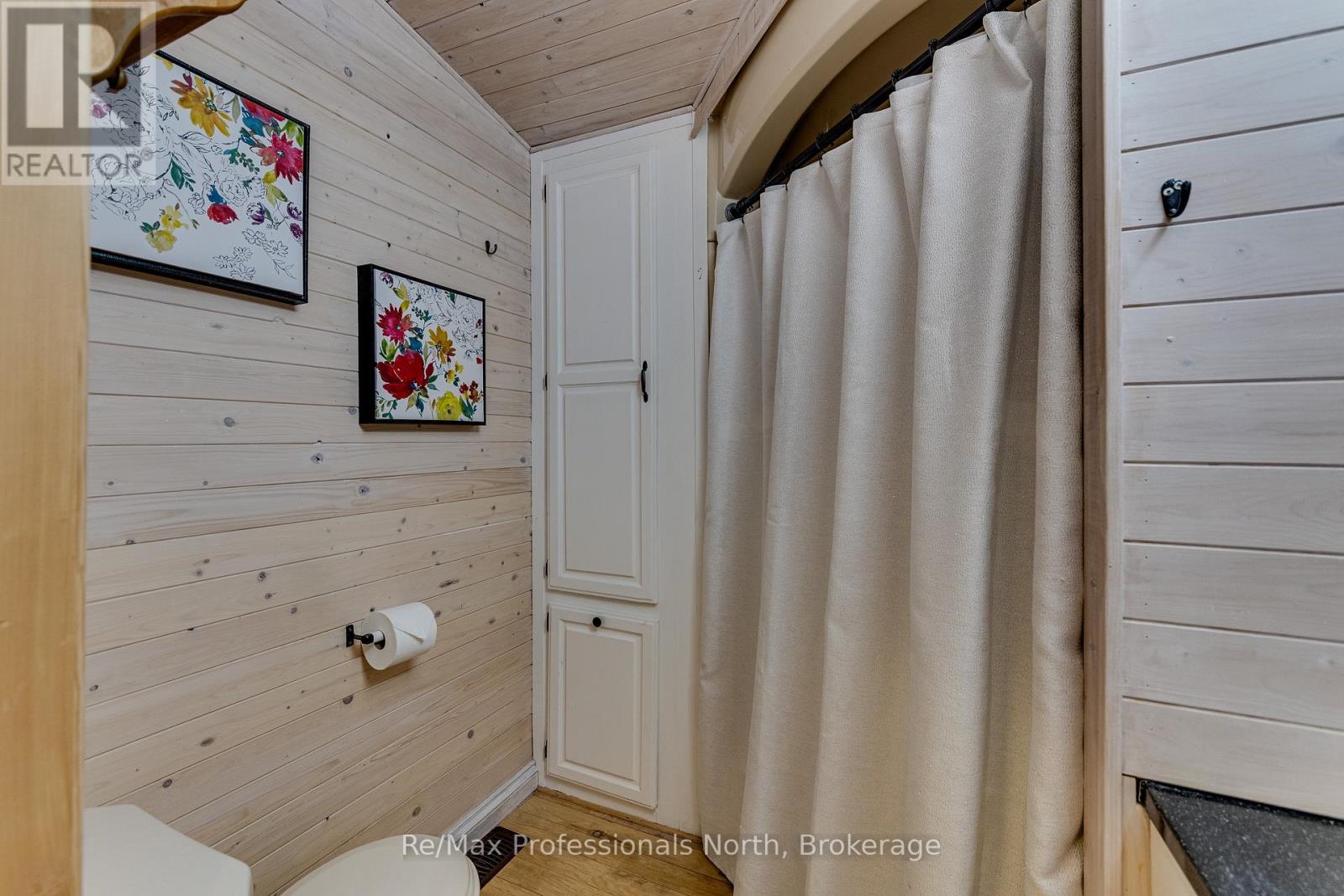 1028 Inverness Road, Muskoka Lakes, Ontario  P0B 1M0 - Photo 19 - X12279455