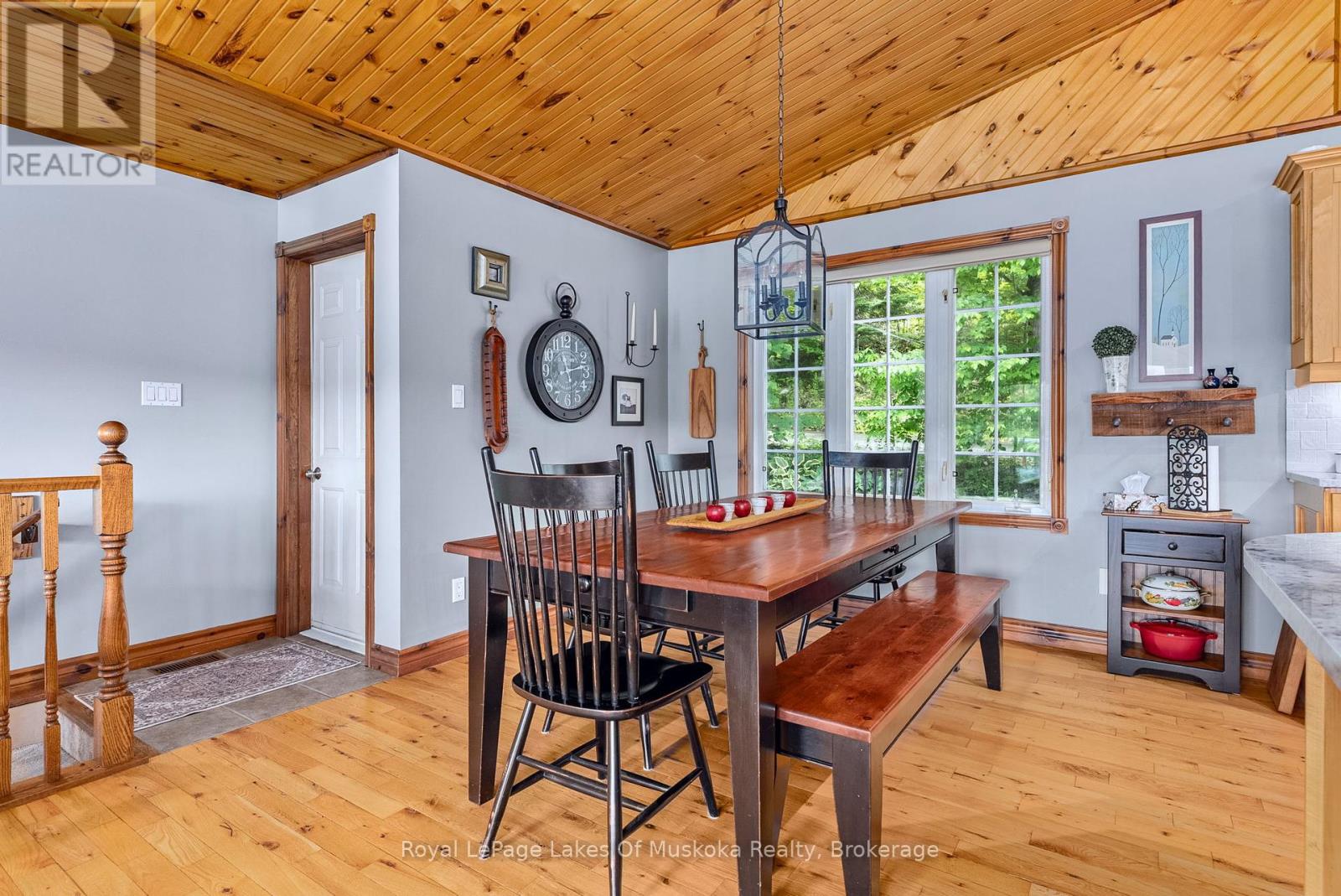300 Wurm Road, Magnetawan, Ontario  P0A 1P0 - Photo 10 - X12279469