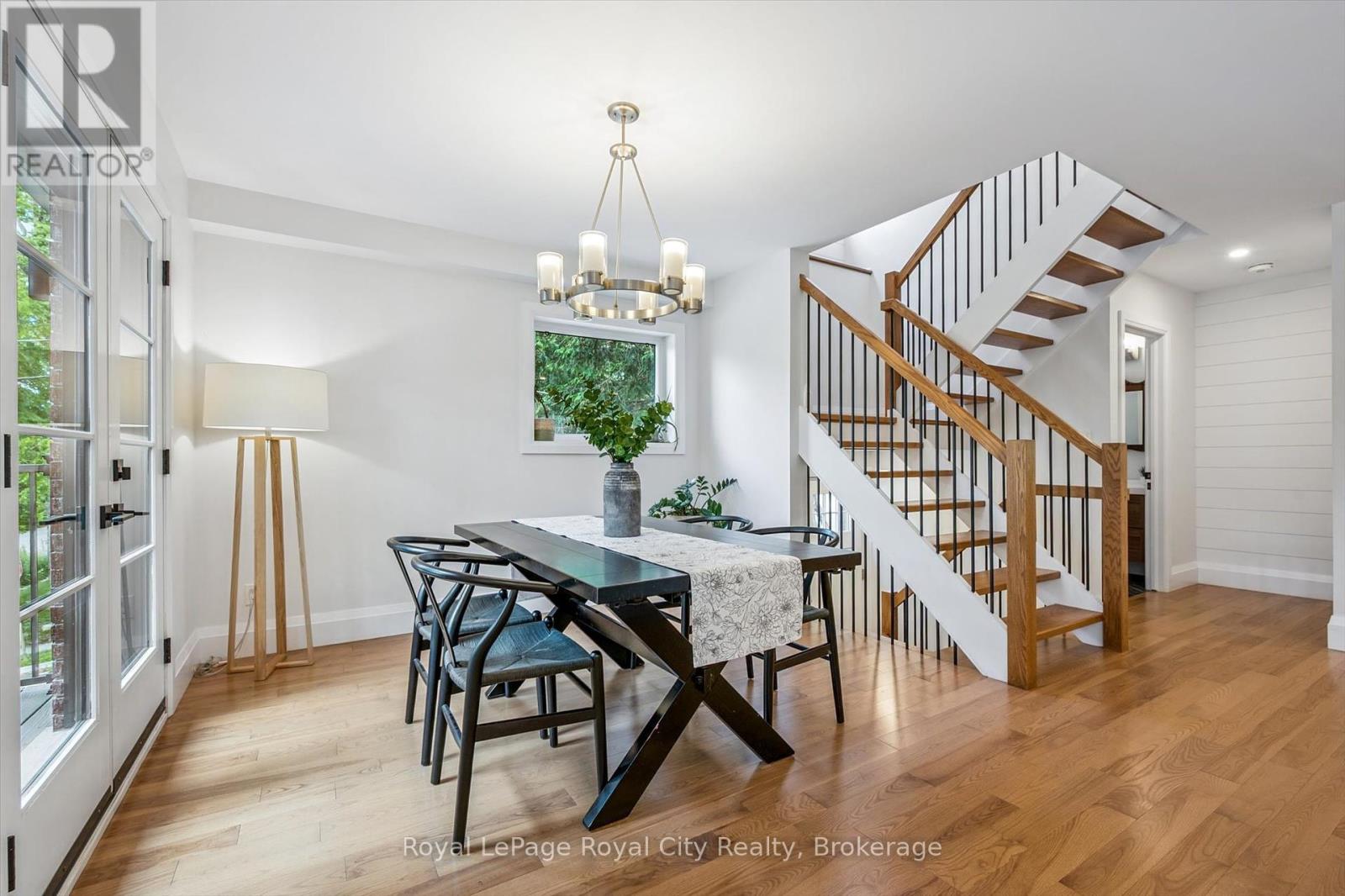 54 Forbes Avenue, Guelph, Ontario  N1G 1G4 - Photo 21 - X12279519