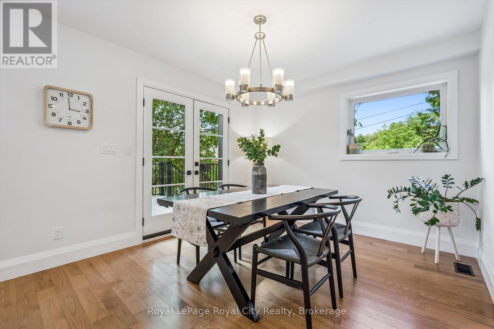 54 Forbes Avenue, Guelph, Ontario  N1G 1G4 - Photo 22 - X12279519