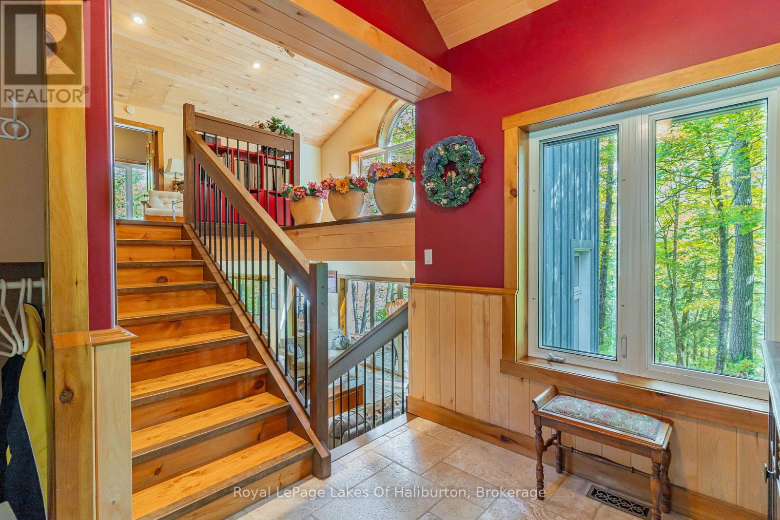 48 Russell Drive, Trent Lakes, Ontario  K0M 2A0 - Photo 14 - X12279556