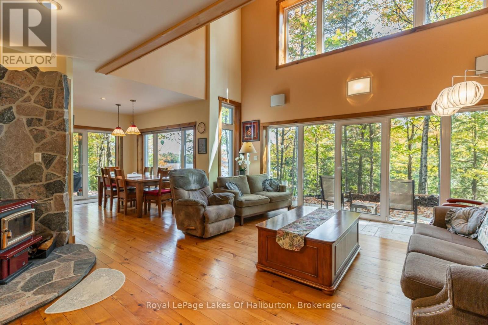 48 Russell Drive, Trent Lakes, Ontario  K0M 2A0 - Photo 15 - X12279556