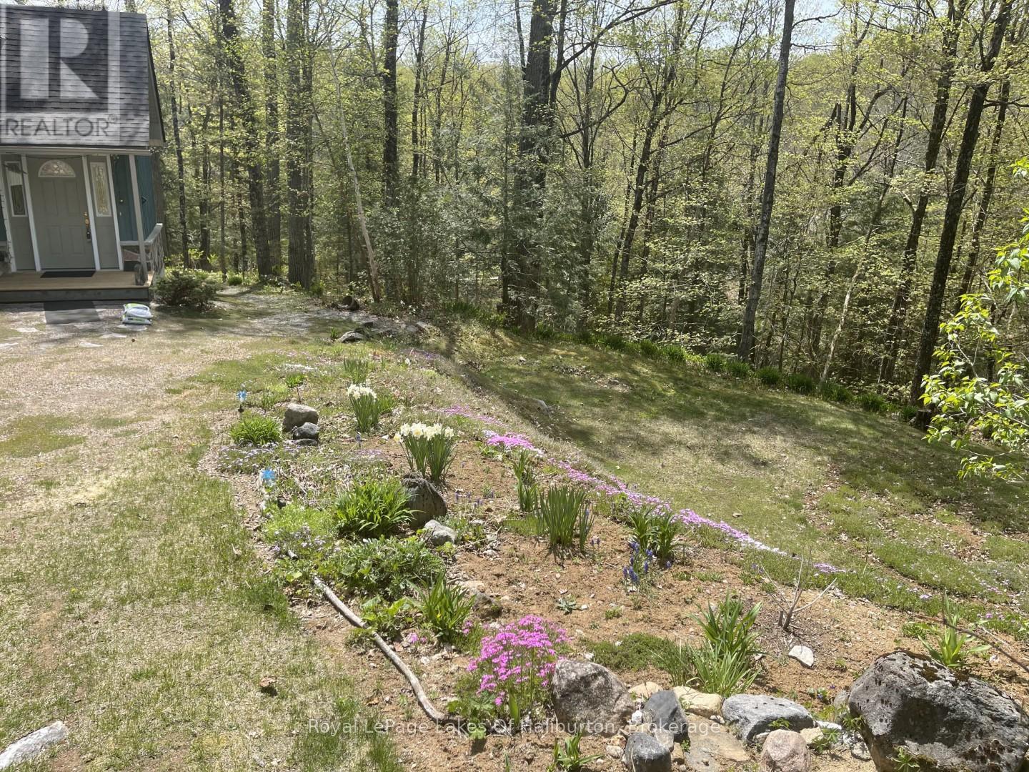 48 Russell Drive, Trent Lakes, Ontario  K0M 2A0 - Photo 43 - X12279556