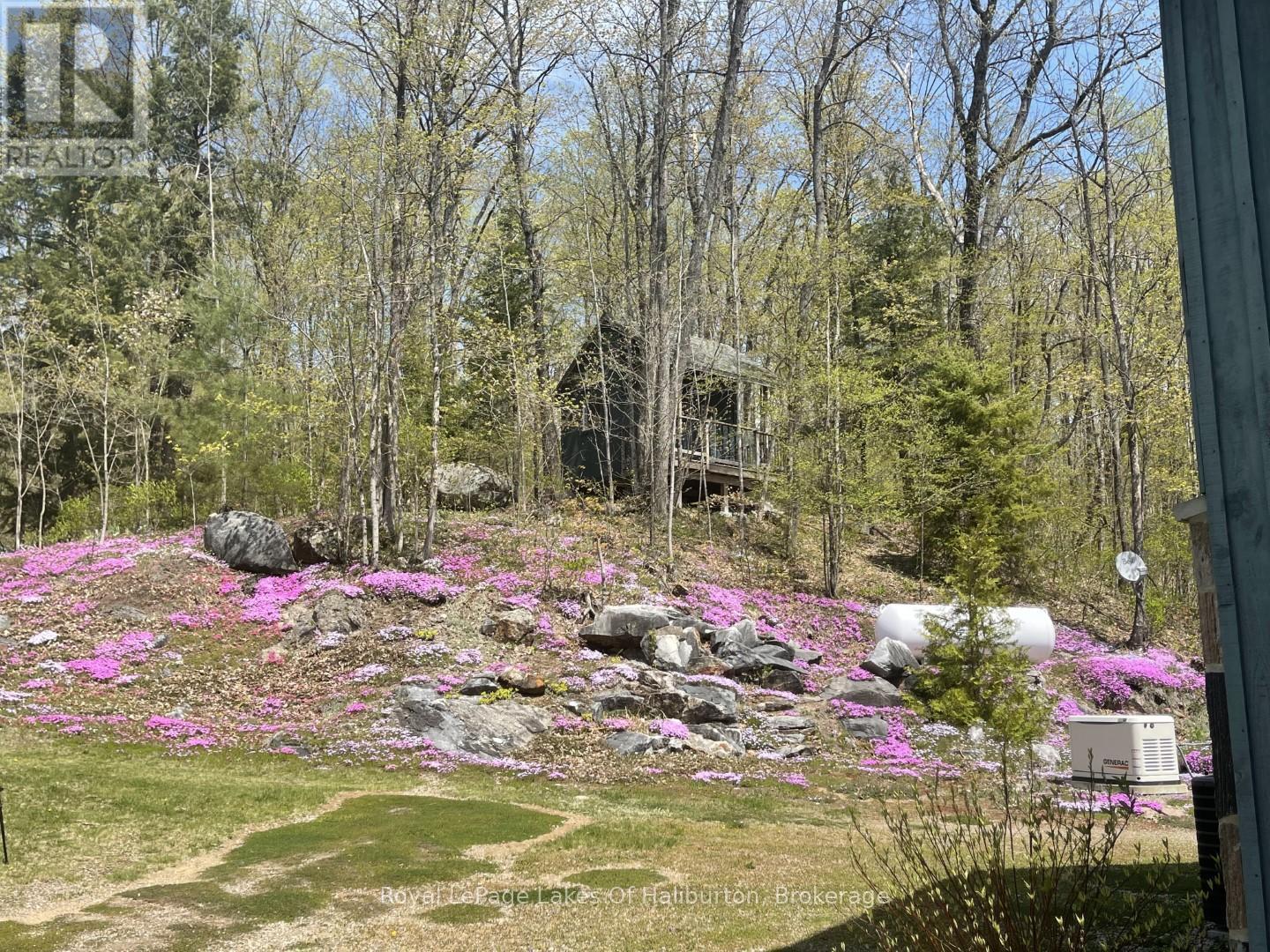 48 Russell Drive, Trent Lakes, Ontario  K0M 2A0 - Photo 44 - X12279556