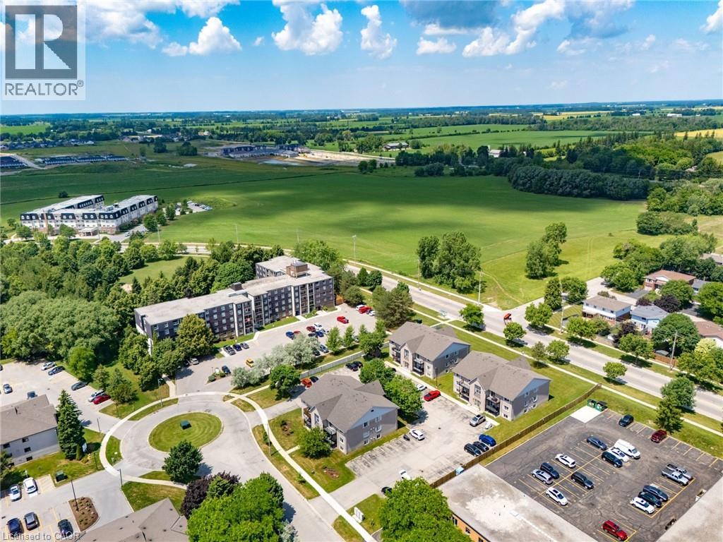 50 Campbell Court Court Unit# 201, Stratford, Ontario  N5A 7T6 - Photo 14 - 40750078