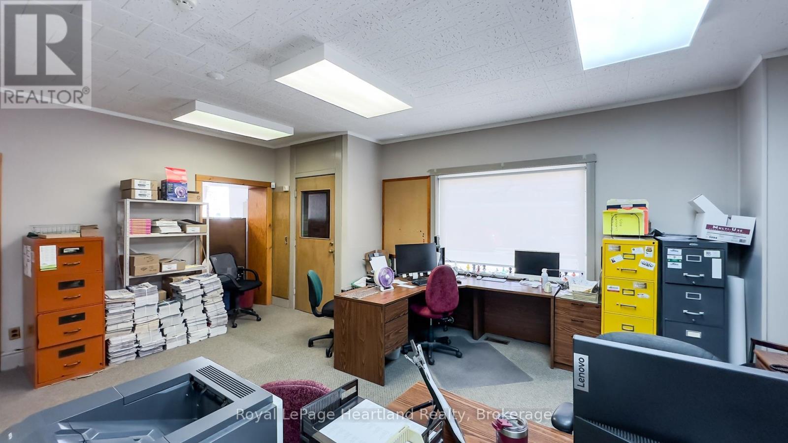 405 Queen St, North Huron, Ontario  N0M 1H0 - Photo 30 - X12279858