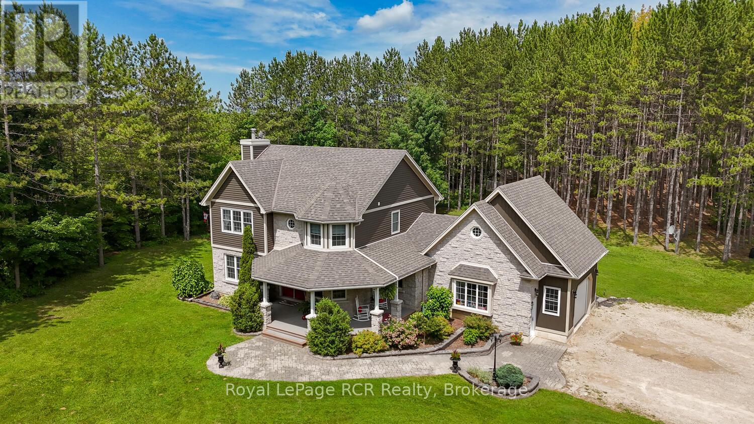 743055 Sideroad 10, Chatsworth, Ontario  N0H 1G0 - Photo 2 - X12279923