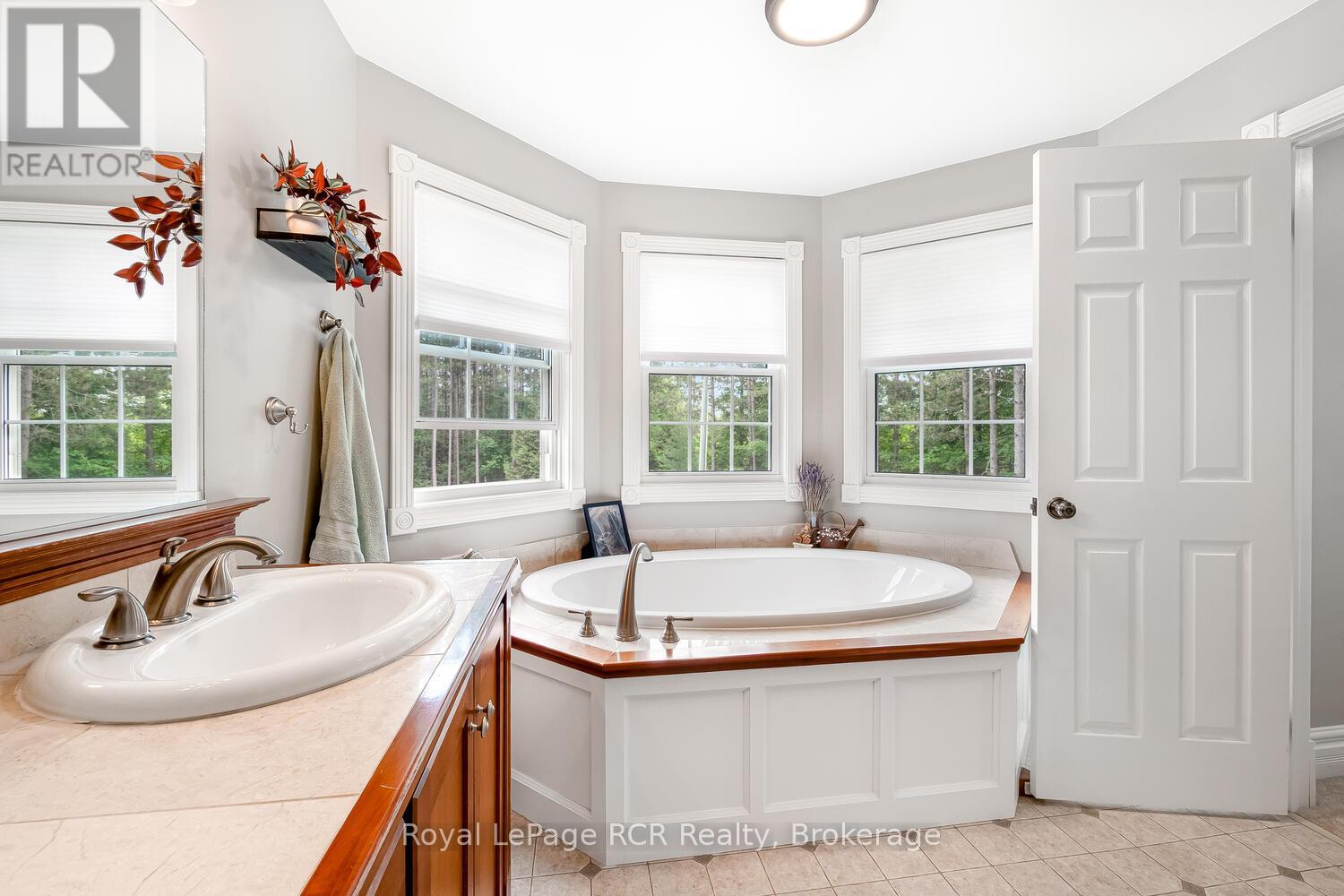 743055 Sideroad 10, Chatsworth, Ontario  N0H 1G0 - Photo 22 - X12279923
