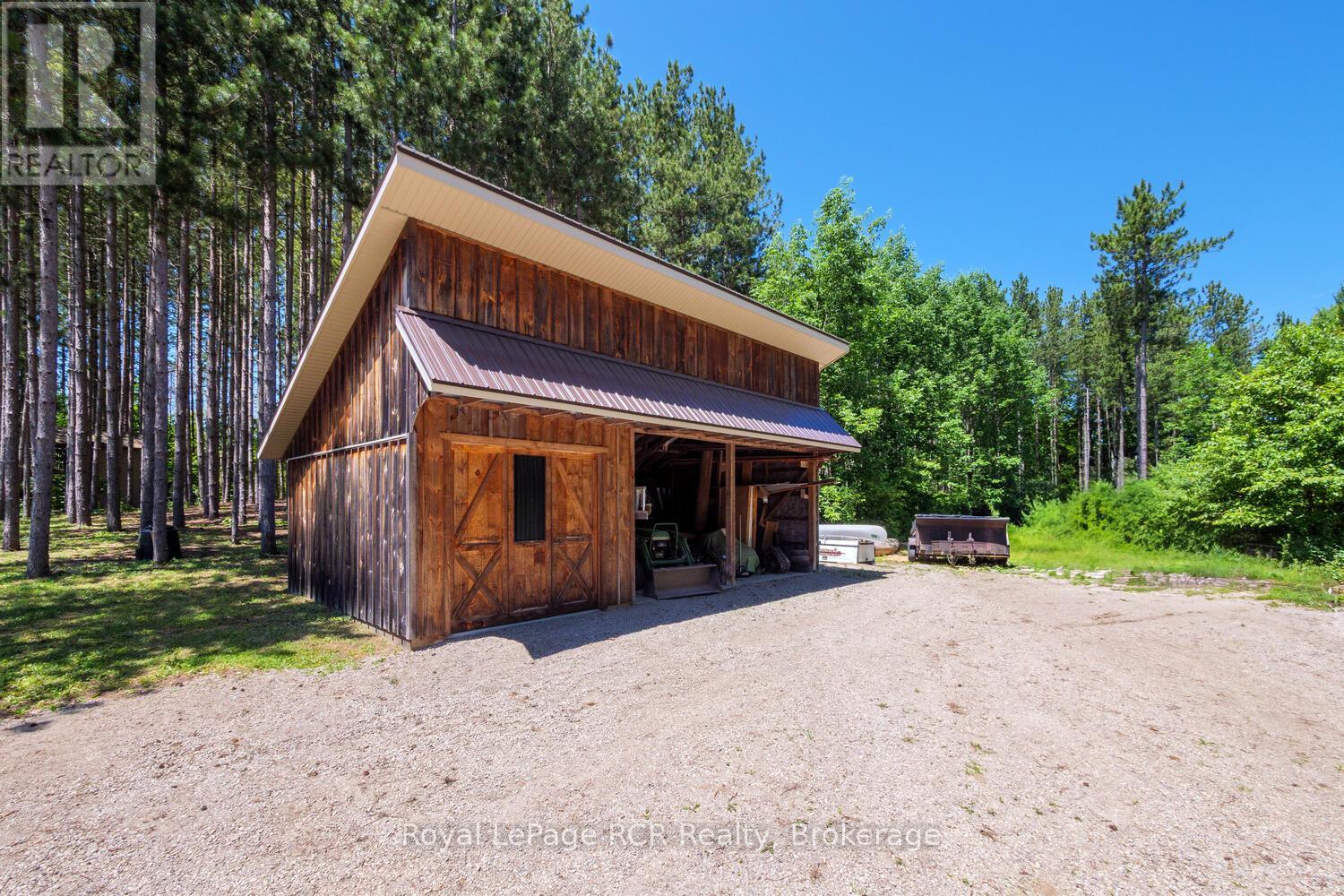 743055 Sideroad 10, Chatsworth, Ontario  N0H 1G0 - Photo 35 - X12279923
