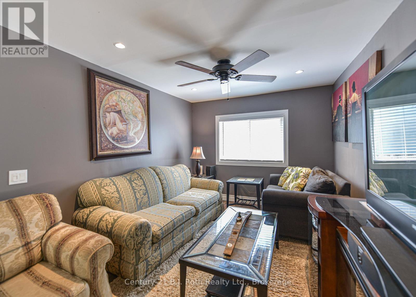 3306 Knight Avenue, Severn, Ontario  L3V 0V9 - Photo 18 - S12280102