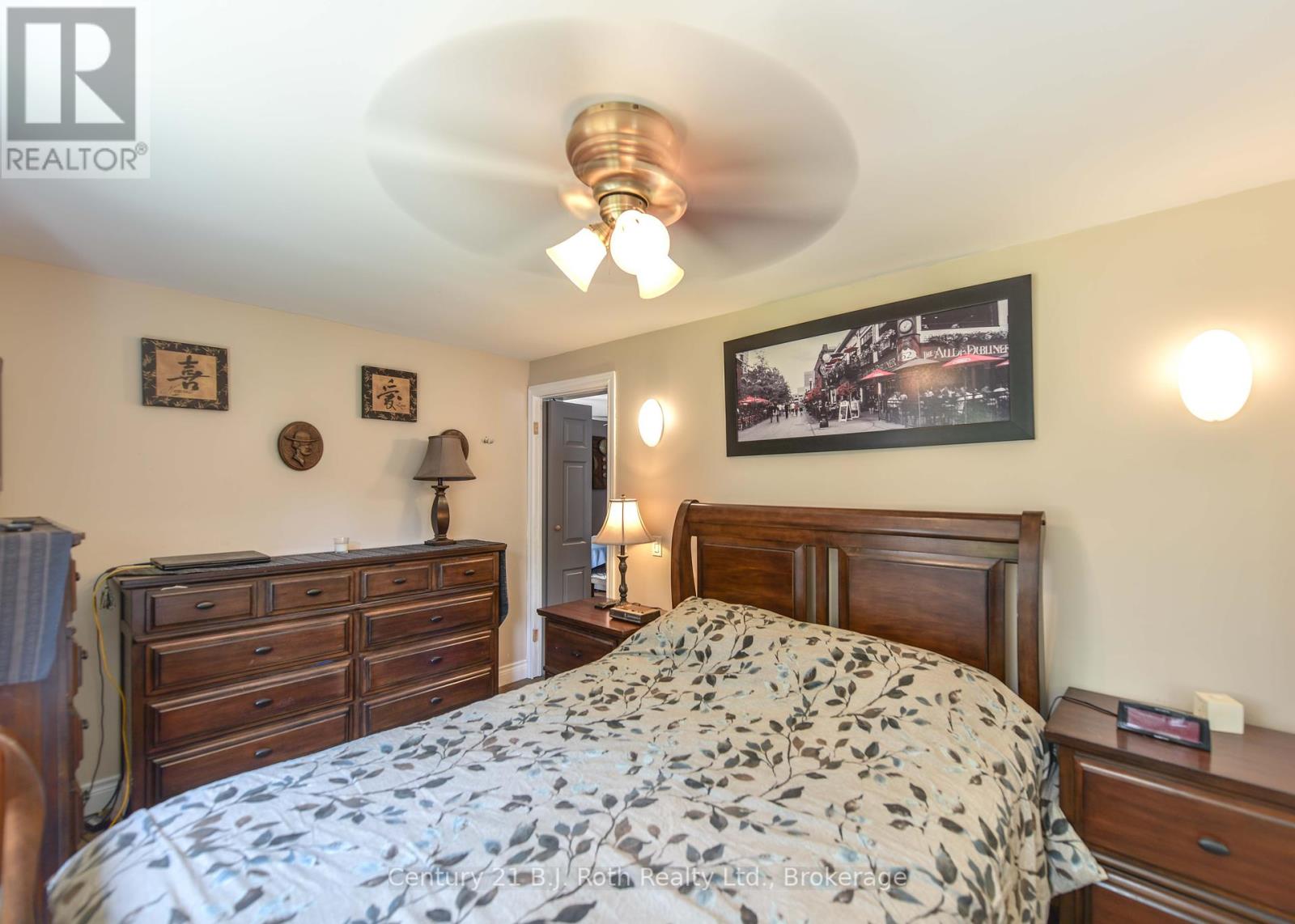 3306 Knight Avenue, Severn, Ontario  L3V 0V9 - Photo 20 - S12280102