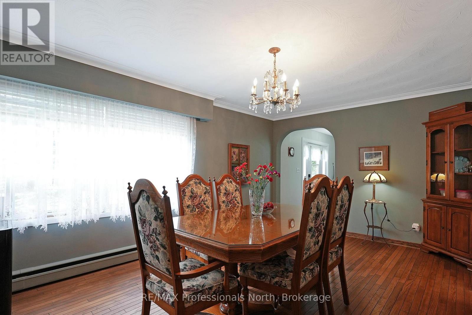 10 Stouffer Street, Minden Hills, Ontario  K0M 2K0 - Photo 15 - X12280086