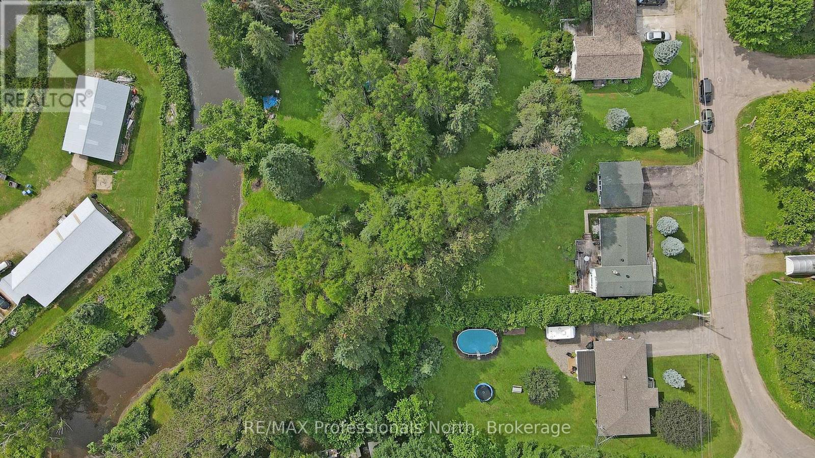 10 Stouffer Street, Minden Hills, Ontario  K0M 2K0 - Photo 46 - X12280086