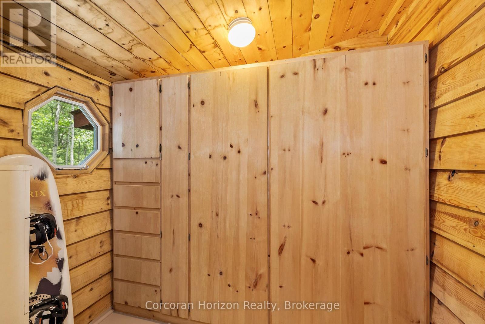 162 Winding Way, Georgian Bay, Ontario  L0K 1S0 - Photo 25 - X12280139