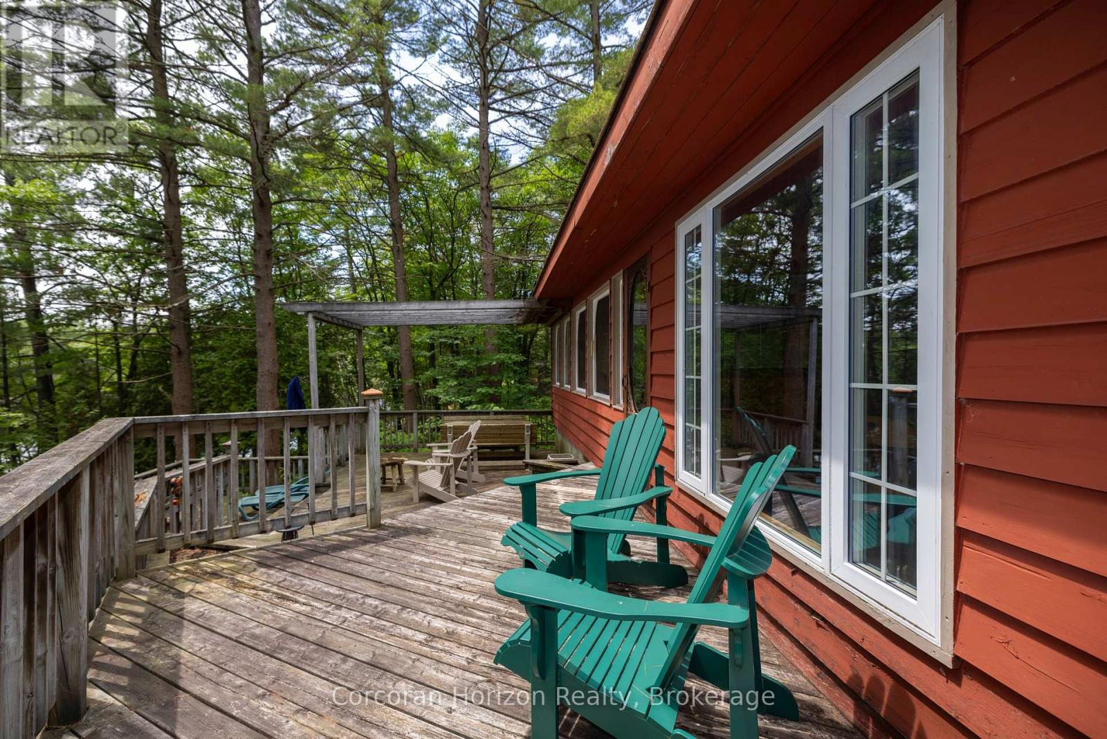 162 Winding Way, Georgian Bay, Ontario  L0K 1S0 - Photo 3 - X12280139