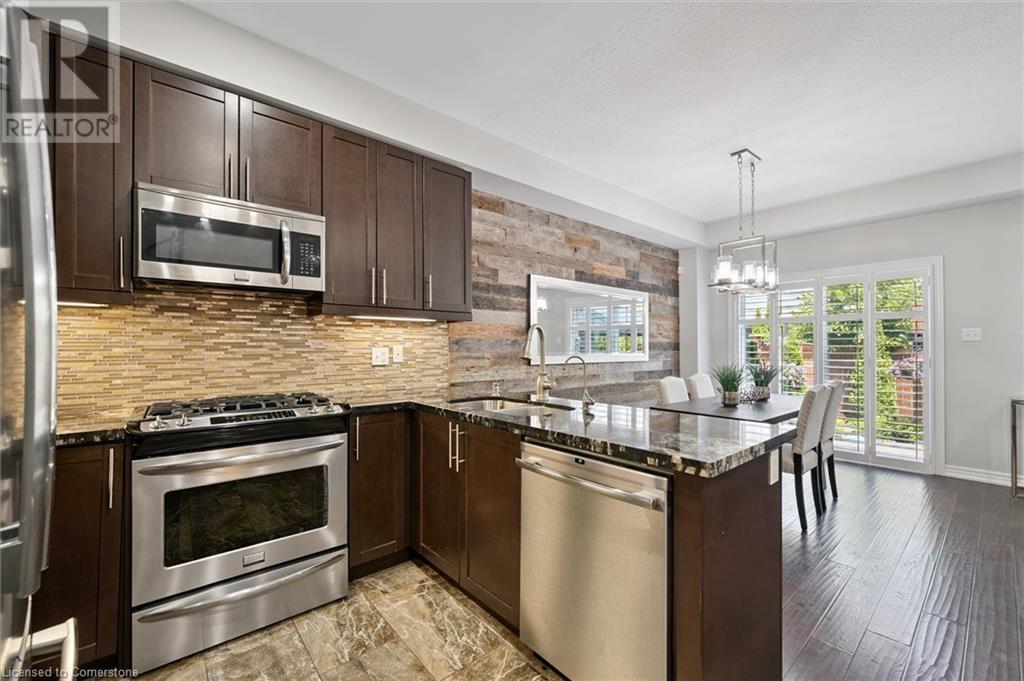 79 Padua Crescent Crescent, Stoney Creek, Ontario  L8E 0G9 - Photo 11 - 40750378