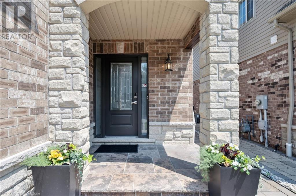 79 Padua Crescent Crescent, Stoney Creek, Ontario  L8E 0G9 - Photo 6 - 40750378