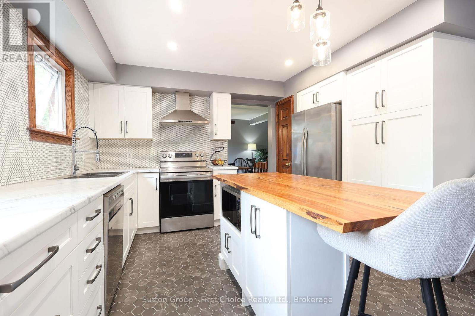 21 Burwell Road, Stratford, Ontario  N5A 7R2 - Photo 16 - X12280151