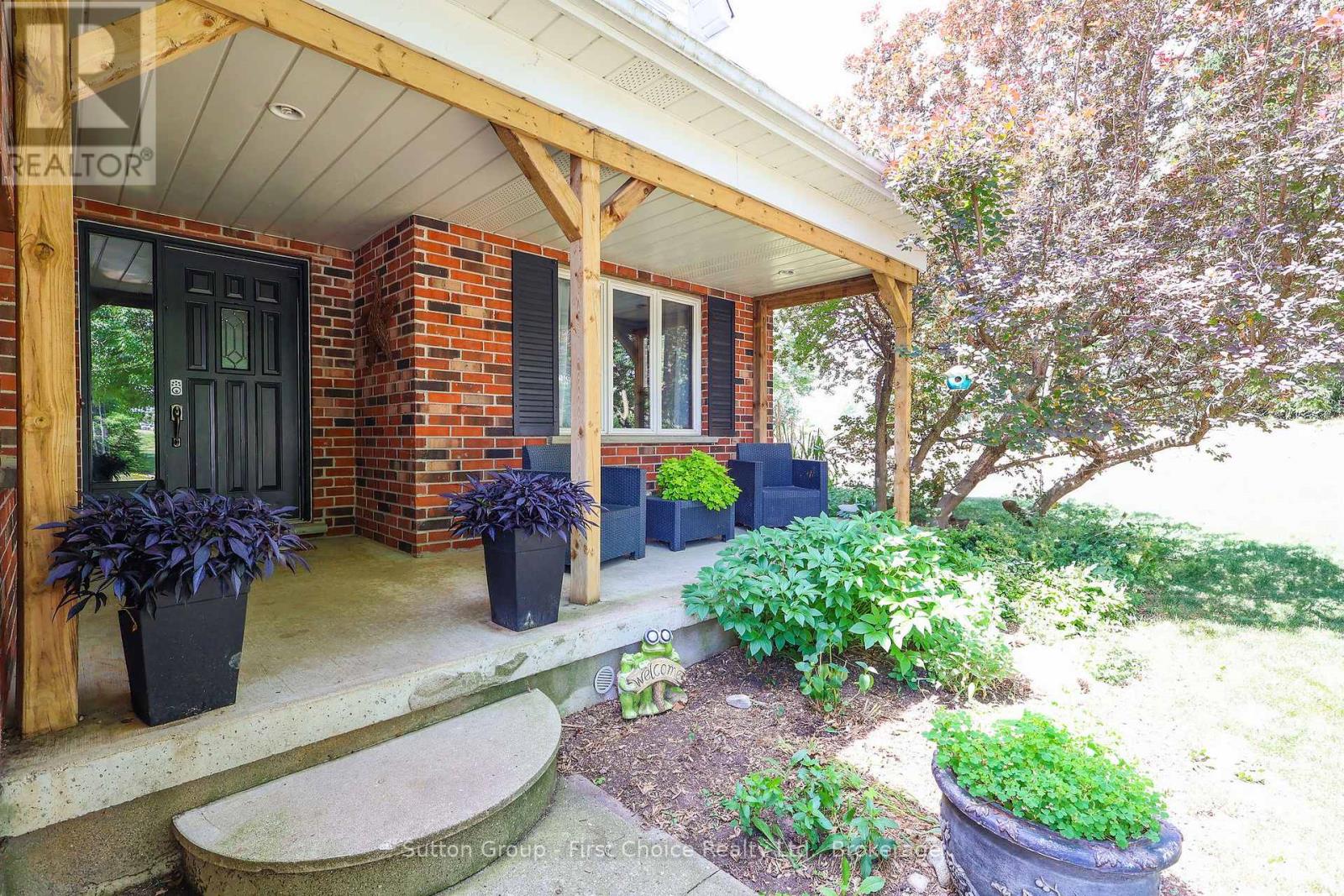 21 Burwell Road, Stratford, Ontario  N5A 7R2 - Photo 5 - X12280151