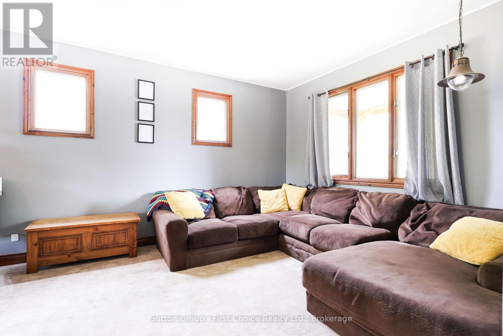 21 Burwell Road, Stratford, Ontario  N5A 7R2 - Photo 7 - X12280151