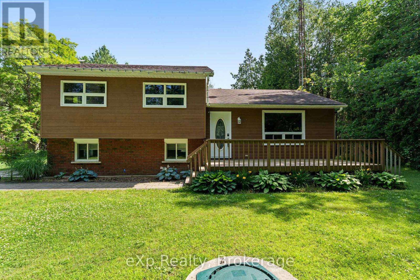 742 Silver Lake Road, South Bruce Peninsula, Ontario  N0H 1P0 - Photo 1 - X12280173