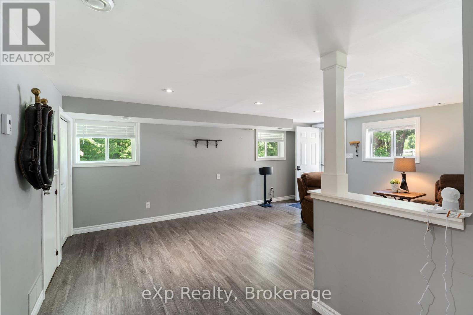 742 Silver Lake Road, South Bruce Peninsula, Ontario  N0H 1P0 - Photo 15 - X12280173
