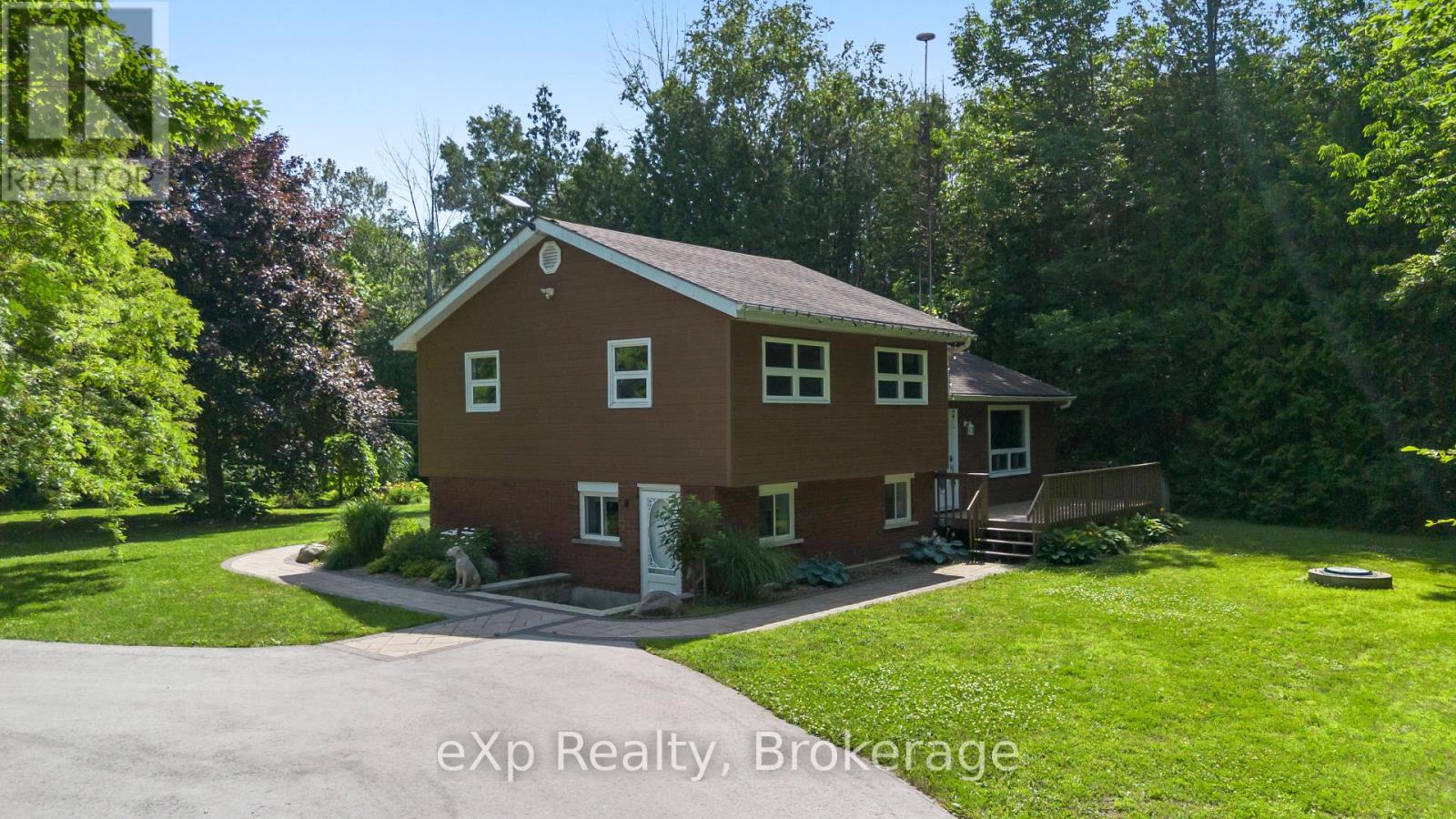 742 Silver Lake Road, South Bruce Peninsula, Ontario  N0H 1P0 - Photo 3 - X12280173