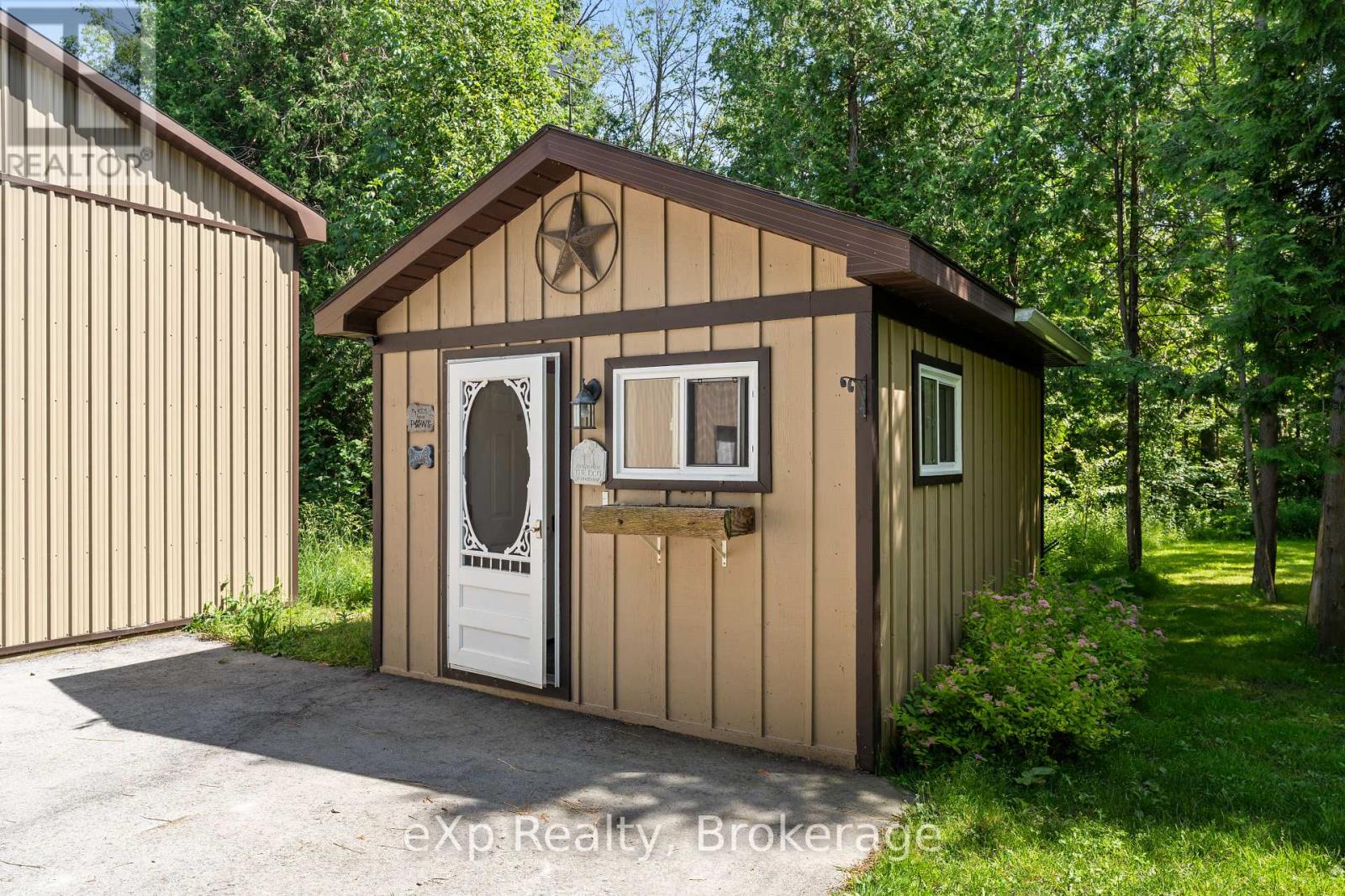 742 Silver Lake Road, South Bruce Peninsula, Ontario  N0H 1P0 - Photo 46 - X12280173
