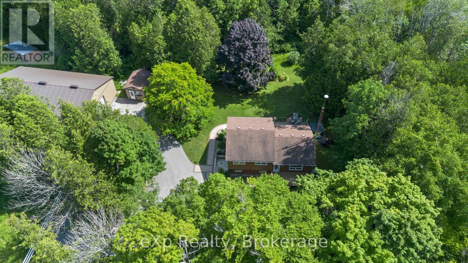 742 Silver Lake Road, South Bruce Peninsula, Ontario  N0H 1P0 - Photo 7 - X12280173