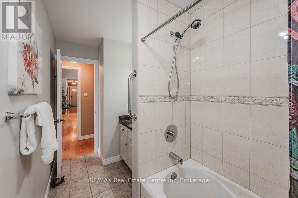 7568 Marden Road, Guelph/eramosa, Ontario  N1H 6J2 - Photo 23 - X12280179