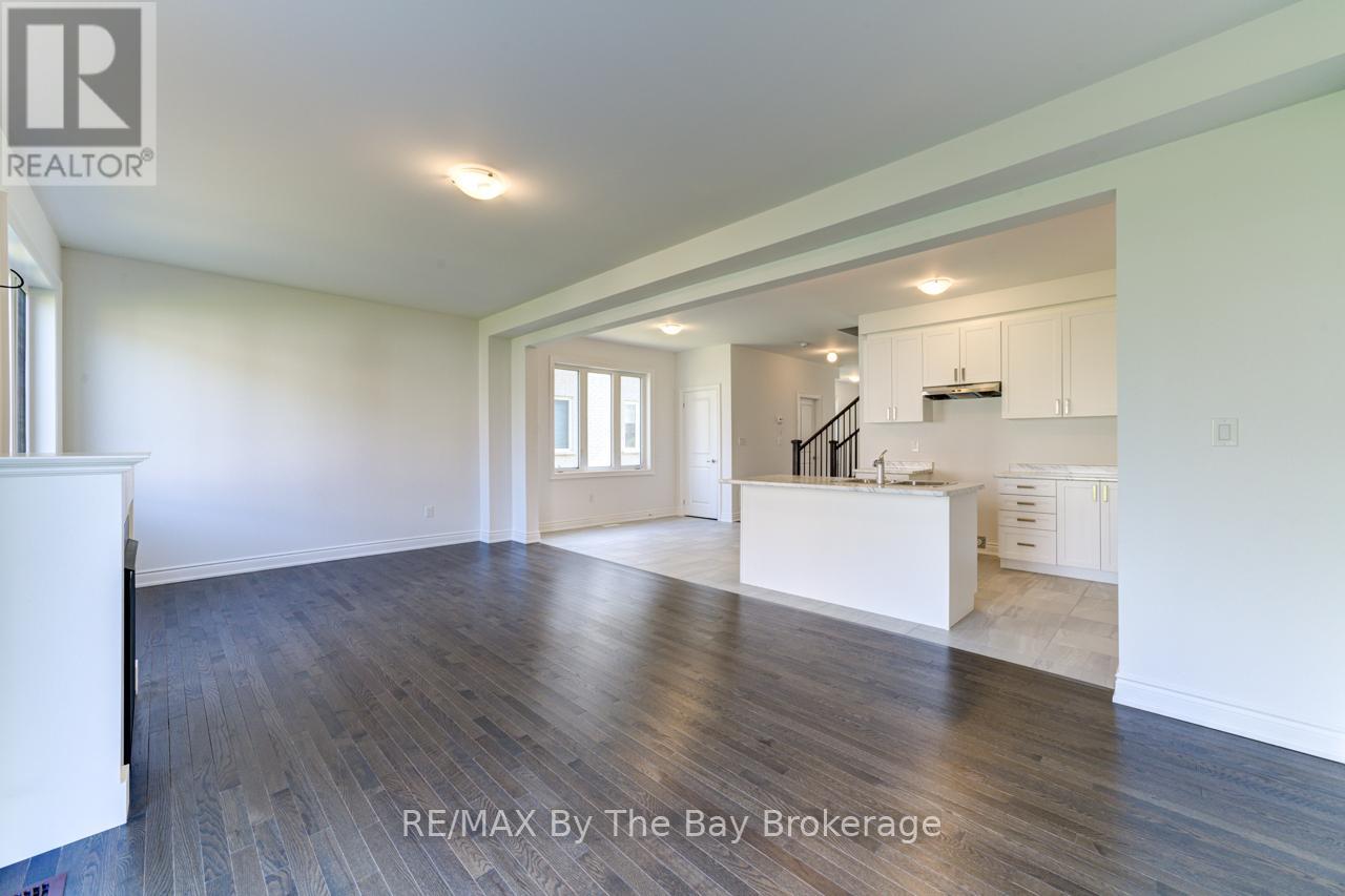 21 Lisa Street, Wasaga Beach, Ontario  L9Z 1J9 - Photo 29 - S12280296