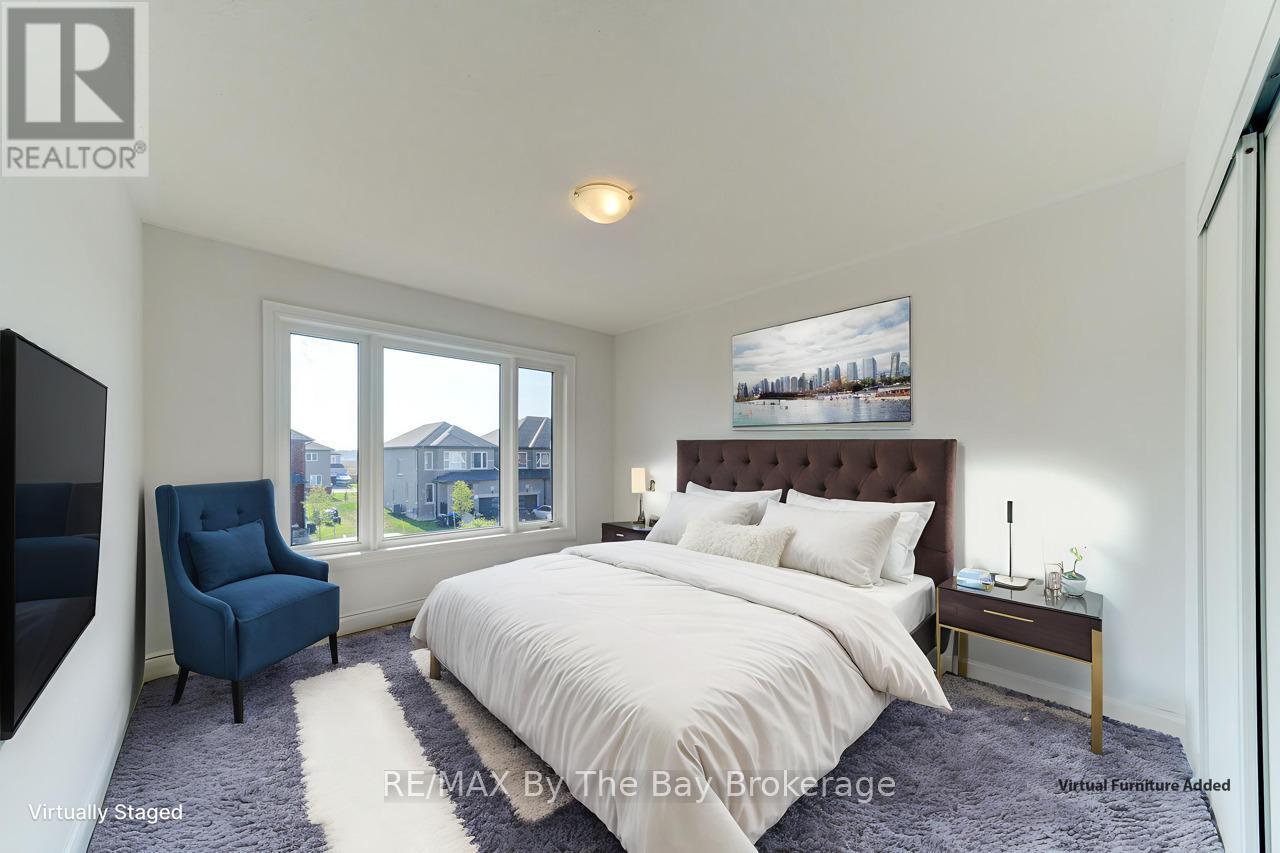 21 Lisa Street, Wasaga Beach, Ontario  L9Z 1J9 - Photo 46 - S12280296