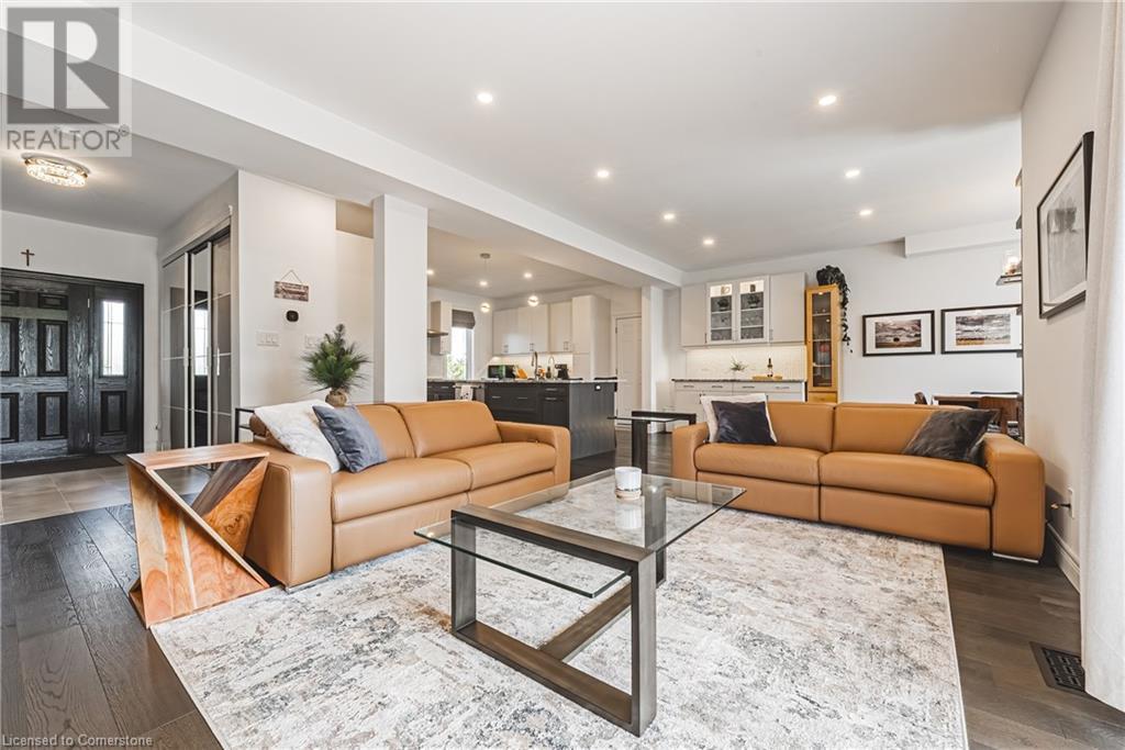 6380 Westbrook Road, Binbrook, Ontario  L0R 1E0 - Photo 9 - 40750612