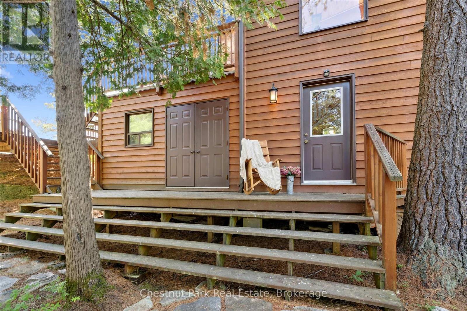 1 Diamond Island, Gravenhurst, Ontario  P1P 1R3 - Photo 11 - X12280494
