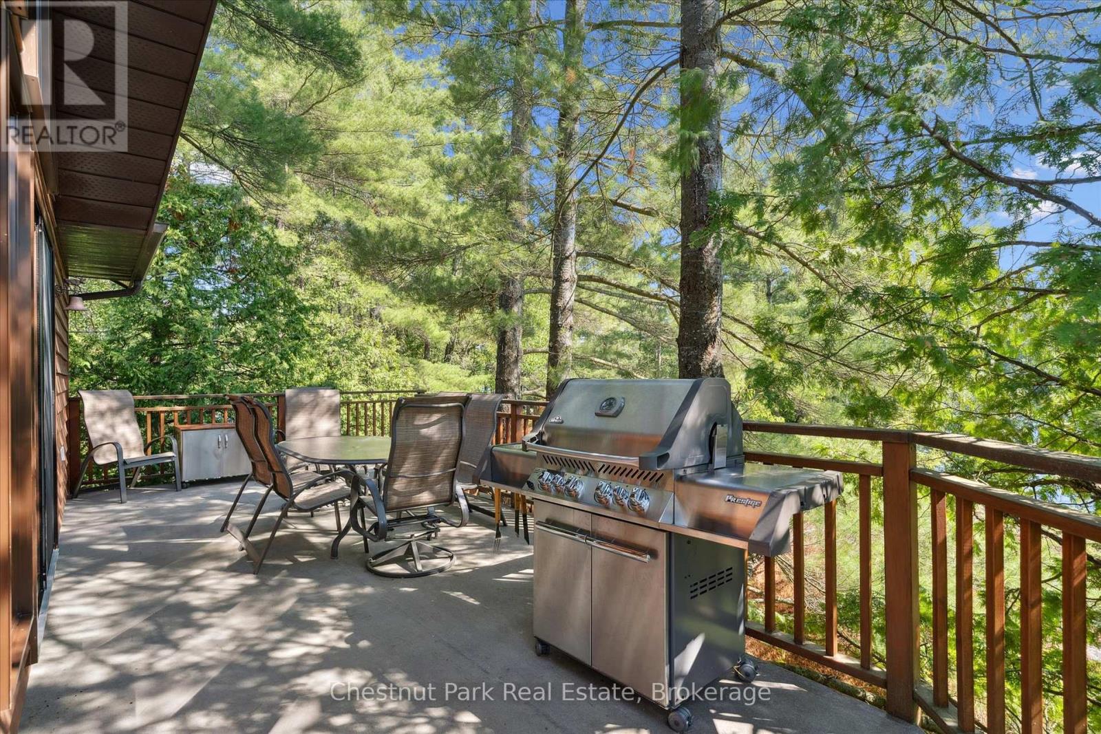 1 Diamond Island, Gravenhurst, Ontario  P1P 1R3 - Photo 22 - X12280494