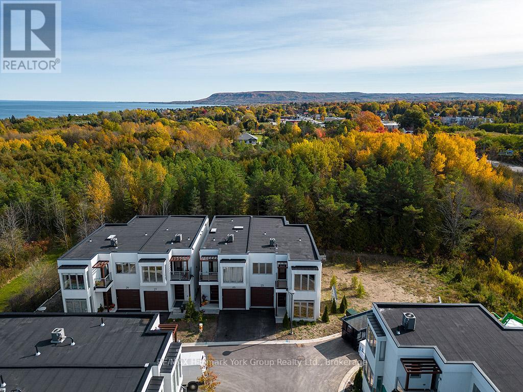 23 Waterview Lane, Blue Mountains, Ontario  N0H 2P0 - Photo 1 - X12280517