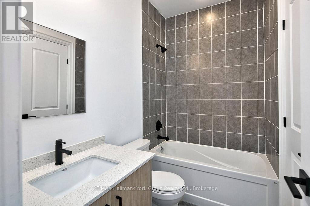 23 Waterview Lane, Blue Mountains, Ontario  N0H 2P0 - Photo 37 - X12280517