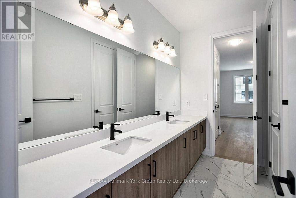 5-11 Bay Street E, Blue Mountains, Ontario  N0H 2P0 - Photo 36 - X12280519