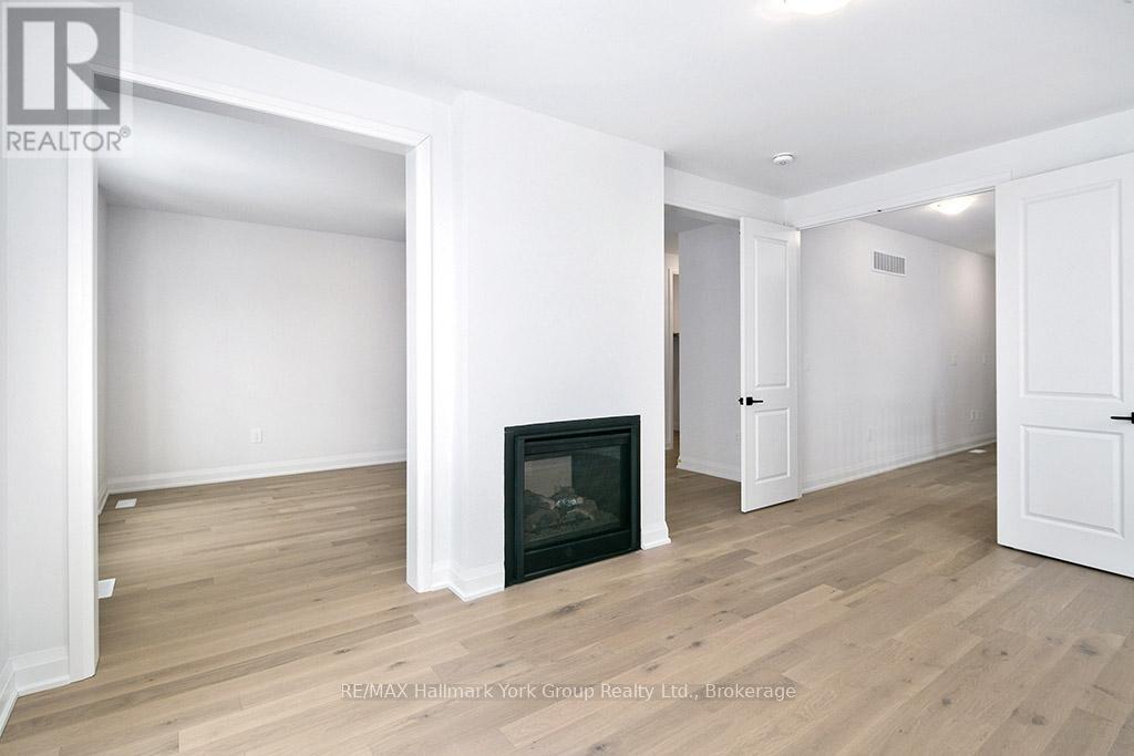 5-11 Bay Street E, Blue Mountains, Ontario  N0H 2P0 - Photo 46 - X12280519