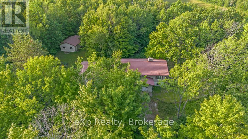 482475 Colpoy's Range Road, Georgian Bluffs, Ontario  N0H 2T0 - Photo 9 - X12280588