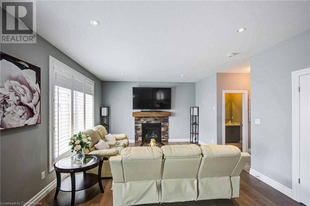 943 Downing Drive, Woodstock, Ontario  N4T 0E1 - Photo 13 - 40750678